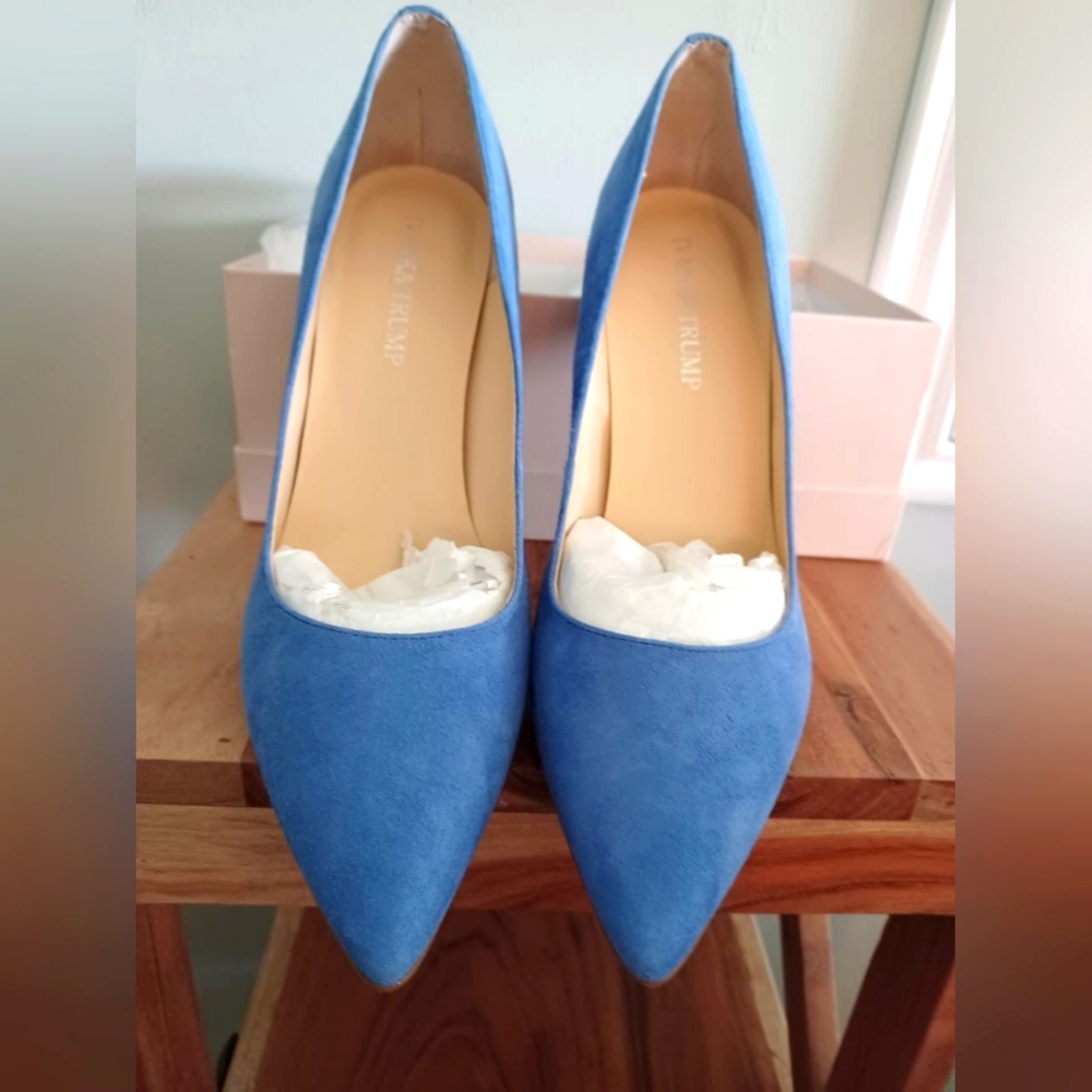 Ivanka Trump Blue Pointed Toe Pumps